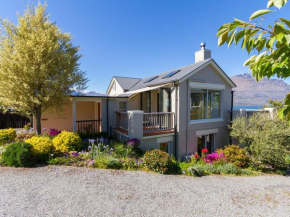 Queenstown Views - Queenstown Holiday Home